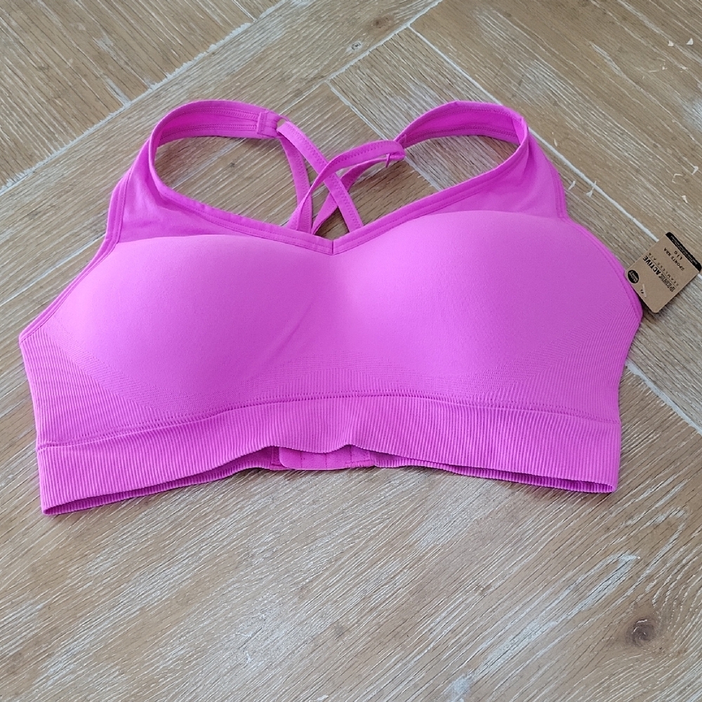 PINK Victoria's Secret Active Seamless Air Sports Bra In Pink Size Medium NWT - Picture 2 of 6